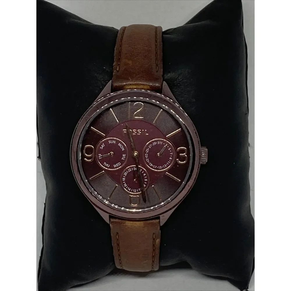 Fossil Suitor BQ3288 Women's Brown Leather Analog Red Dial Quartz Watch XR599